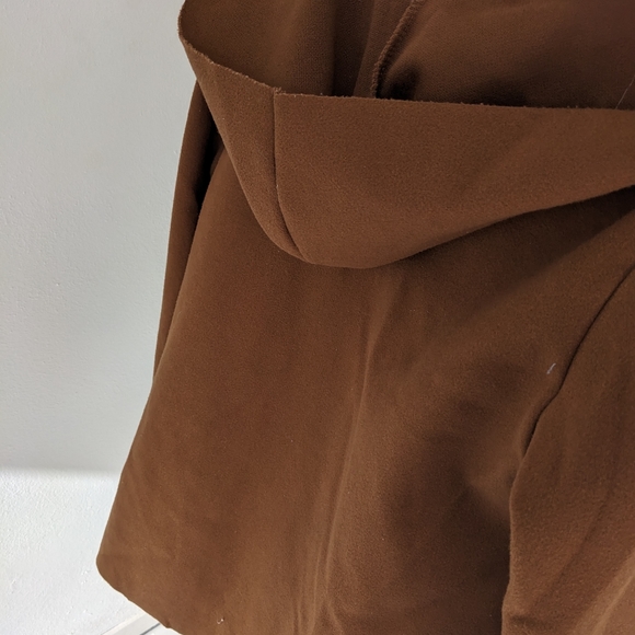 Honey brown Coat 🍯🤎 - Picture 4 of 5